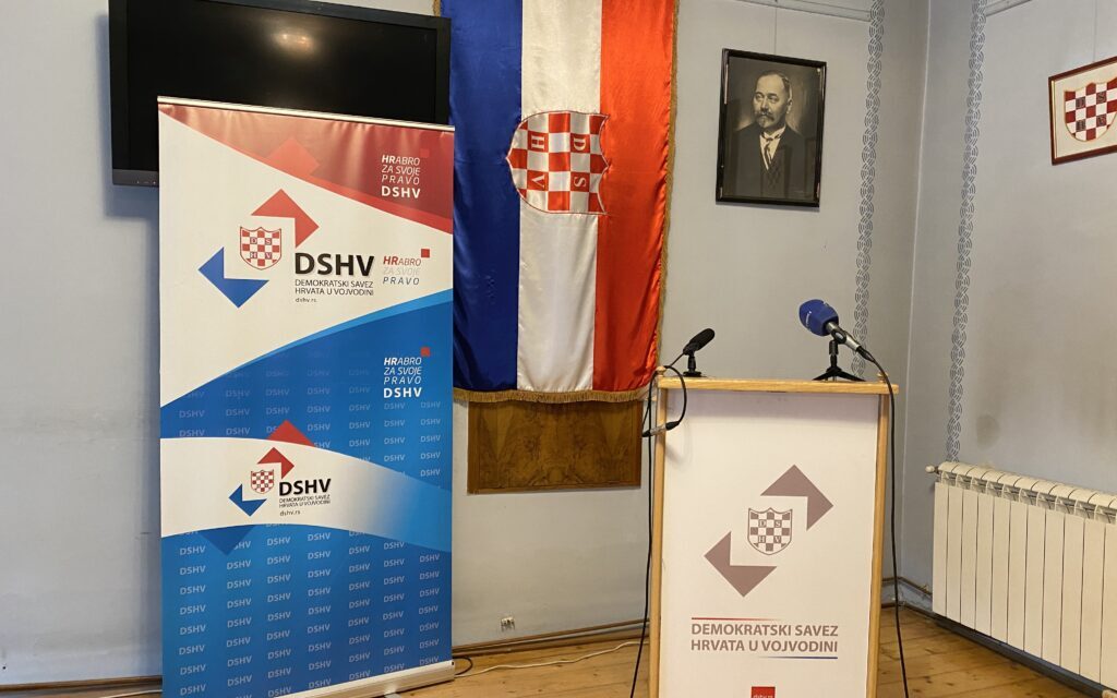 „Elfogadhatatlan, hogy Baja Mali Knindža fellépjen egy Szabadka környéki falusi iskolában”