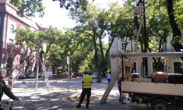 Már aktívak a Szabadkán felszerelt kamerák, de még nem kapunk büntetést, ha beleszaladunk