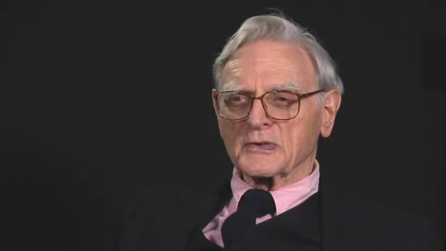 Százévesen meghalt a világ legidősebb Nobel-díjasa