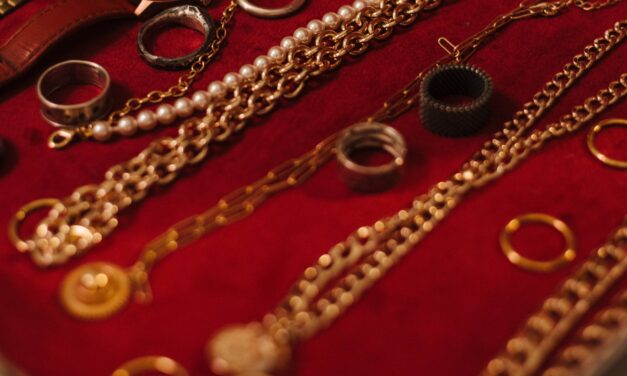 Csalók járják az országot