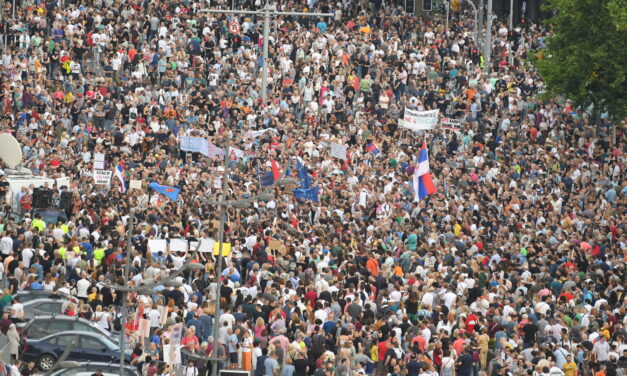 „Kormányfőasszony, fogjuk rövidre: Nem adjuk fel, a végsőkig kitartunk!”