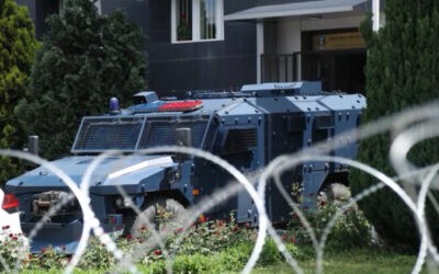 Gránátok robbantak Mitrovica szerbek lakta részén