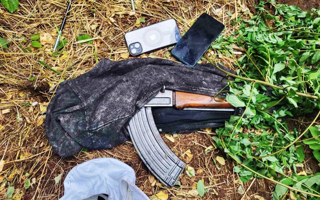 Fegyveres migránsokat állított elő a rendőrség Magyarkanizsán