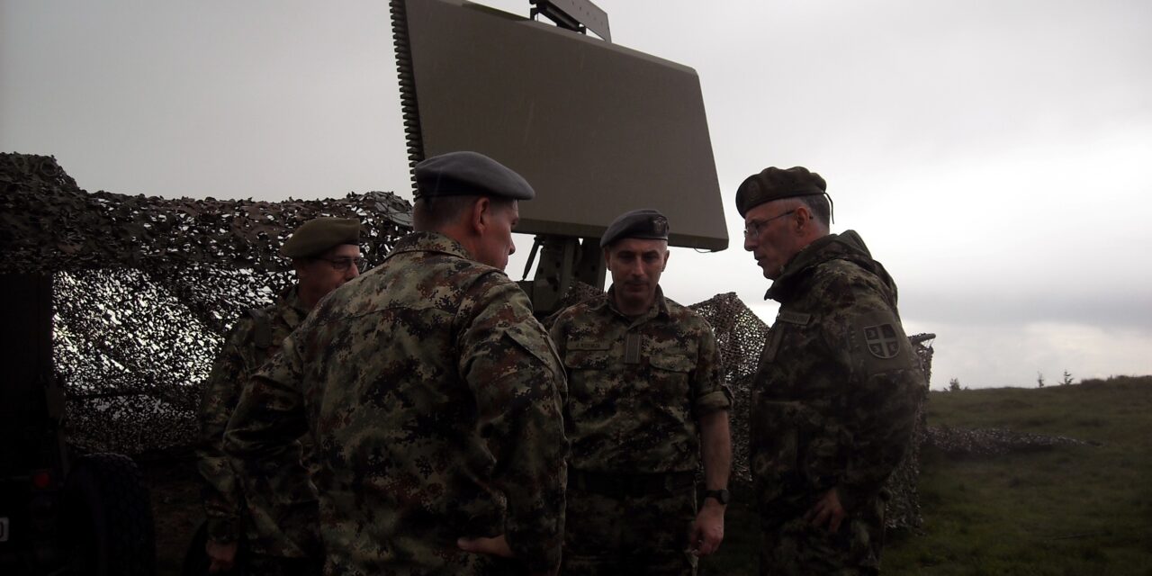 A gyalogság, a légierő, a légelhárítás és a különleges egységek is a legmagasabb harci készültségben