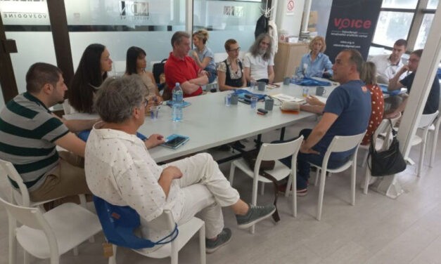 <span class="entry-title-primary">Területi megbízottak az újságírók védelmében</span> <span class="entry-subtitle">Vajdaságban Szabadkán, Pancsován, Zomborban, Zentán, Inđiján, Bácspetrőcön és Topolyán végzik majd munkájukat</span>