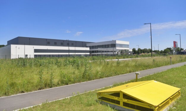 Semmit sem gyártanak a 48 millió eurós belgrádi gyógyszergyárban