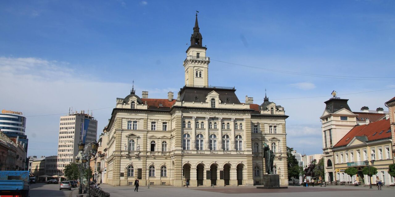 Újvidék a kevés városok egyike, ahol nőtt az átlagfizetés és júniusban meghaladta a 100 ezer dinárt