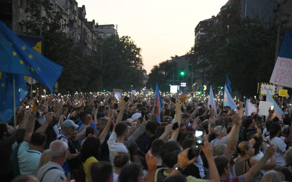 „Nem bocsájtunk meg az embereket megsértő miniszternek”