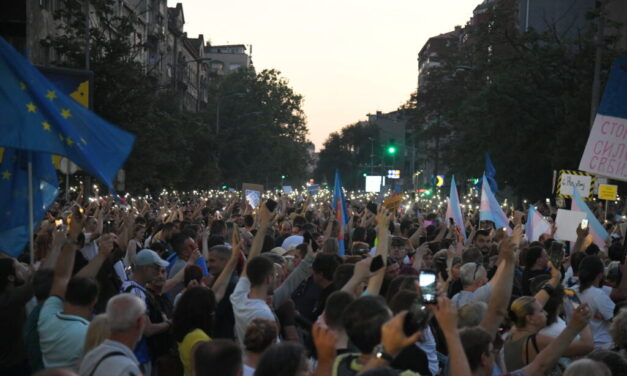 „Nem bocsájtunk meg az embereket megsértő miniszternek”