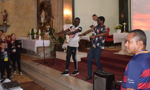 <span class="entry-title-primary">„Missziósok vagyunk”</span> <span class="entry-subtitle">Egyházmegyei hittantábor Szajánban</span>