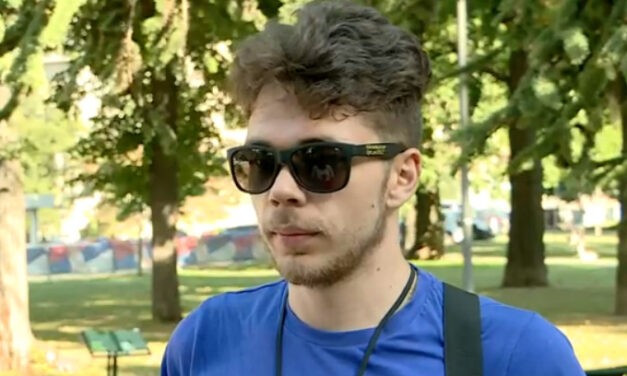 Mentőt kellett hívni a Vučić hivatalánál éhségsztrájkoló egyetemistához