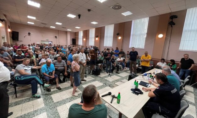 Válaszok nélkül maradtak a hajdújárásiak