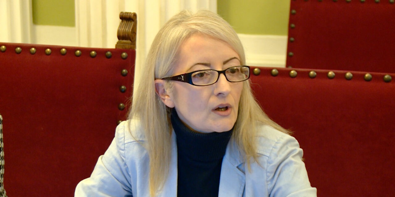 Raguš: Ha letartóztatják Vučićot, én szívesen leszek az ügyvédje