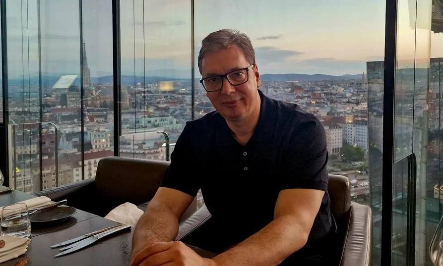 Vučić Bécsből: Dačić barátom meghívott vacsorára, aztán meggondolta magát