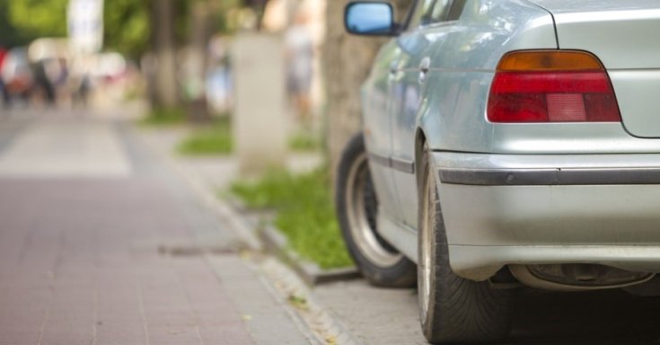 Ezentúl elszállítják az embercsempészek hátrahagyott autóit Magyarországon