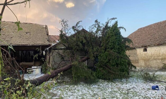 Országos figyelmeztetés, megint vihar lesz pénteken