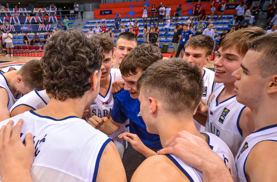 Szerbia nyerte az U18-as kosárlabda Eb-t