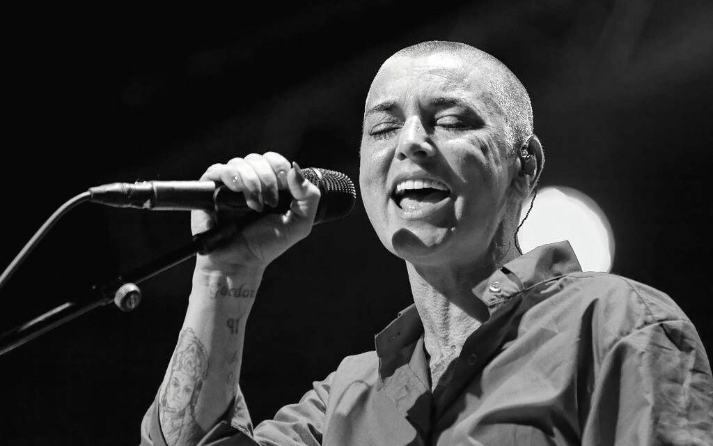 Meghalt Sinéad O’Connor