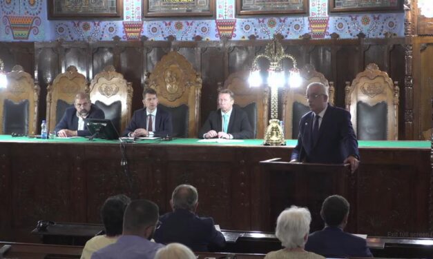 A SNS-VMSZ koalíció megszavazta: Vučić lesz Szabadka díszpolgára