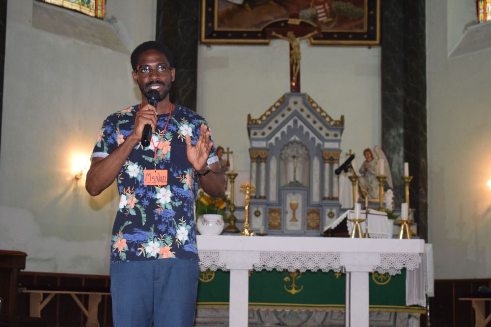 Manuel atya: A gyerekeknek arról az egyházról meséltem, amely gyönyörű, élő és színes