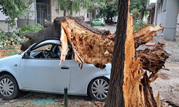 Rendkívüli ülést hívott össze a tartományi kormányfő