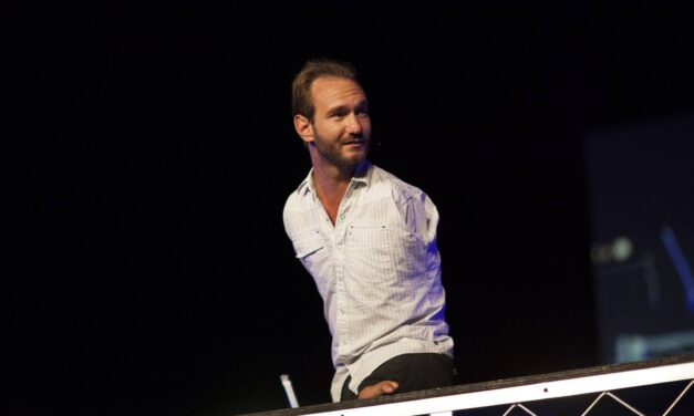 Szegedre jön előadást tartani Nick Vujicic motivációs tréner