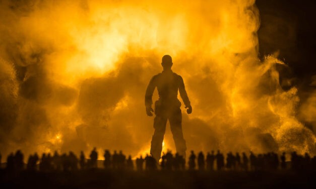 <span class="entry-title-primary">Szent István forog a sírjában</span> <span class="entry-subtitle">A karmelitás diktátorparádé meggyalázta a legszentebb magyar ünnepet</span>