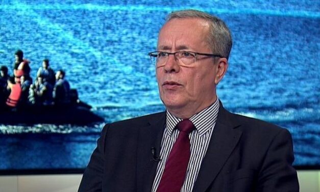 Bakondi szerint új összetételű Európai Parlamentre és Európai Bizottságra van szükség