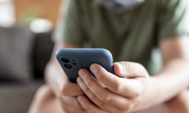 A prepaid-telefonszámok tulajdonosait is nyilvántartásba veszik