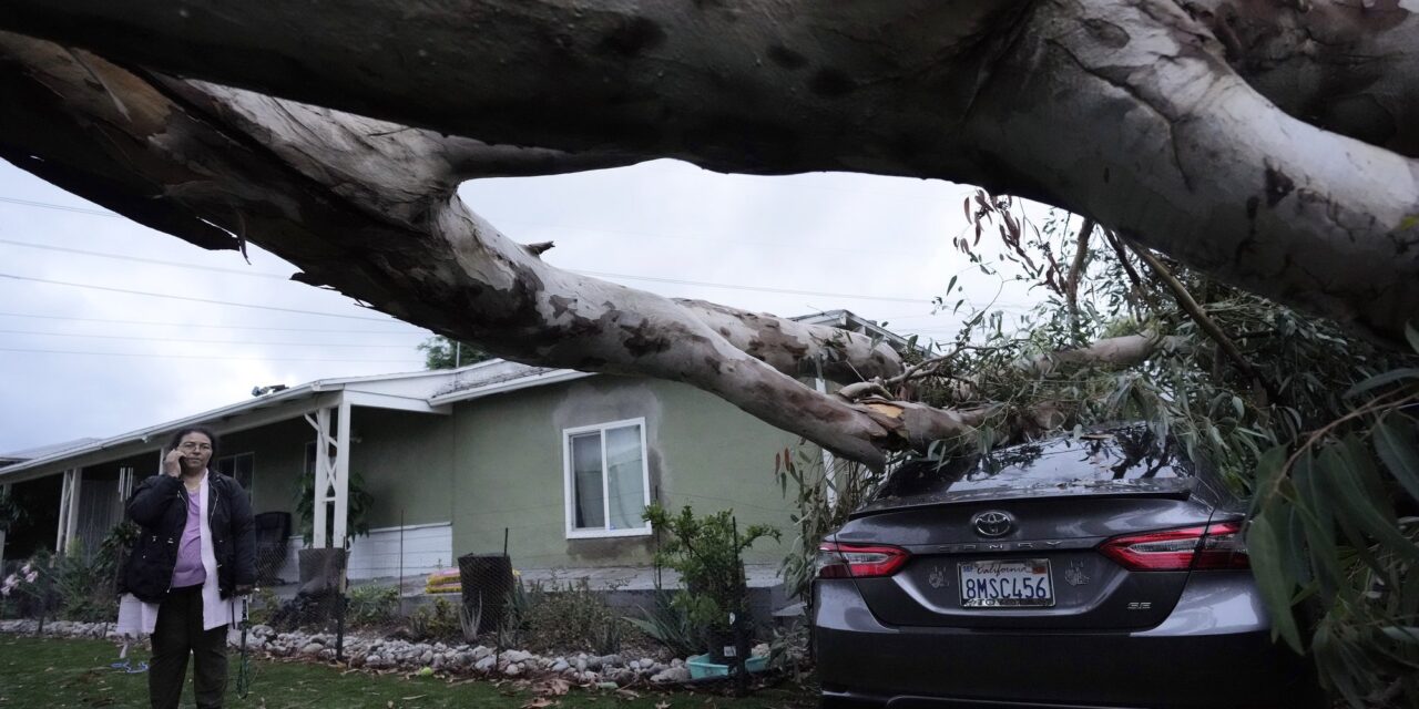 Mexikóban és Kaliforniában utakat mosott el a Hilary hurrikán