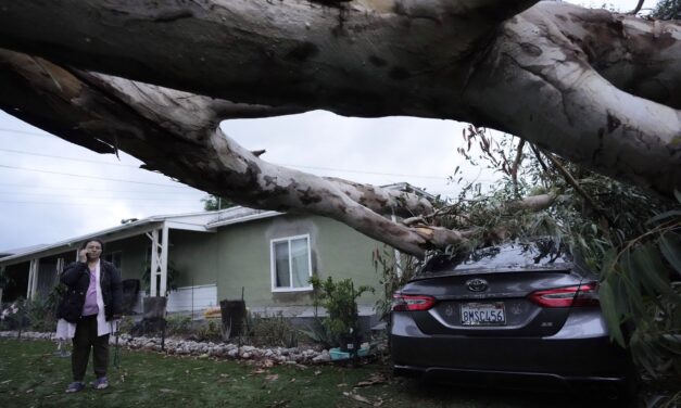 Mexikóban és Kaliforniában utakat mosott el a Hilary hurrikán