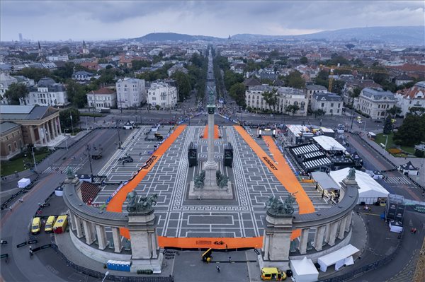 Akkora a vihar Budapesten, hogy az atlétikai vb kezdetét is halasztani kellett