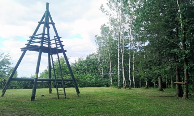 Gyerekek zuhantak le egy kilátóról Csehországban