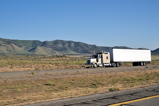 Oroszországban miniszter volt, Amerikában kamionsofőr lett