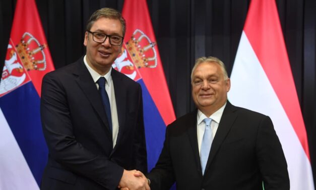 Orbán Viktor és Aleksandar Vučić kapják idén a Pásztor István-díjat
