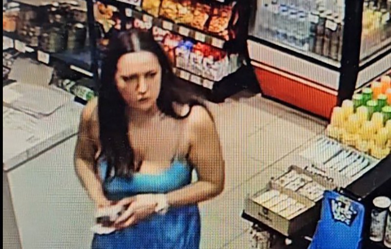 Az újvidéki rendőrség keresi a képen látható nőt