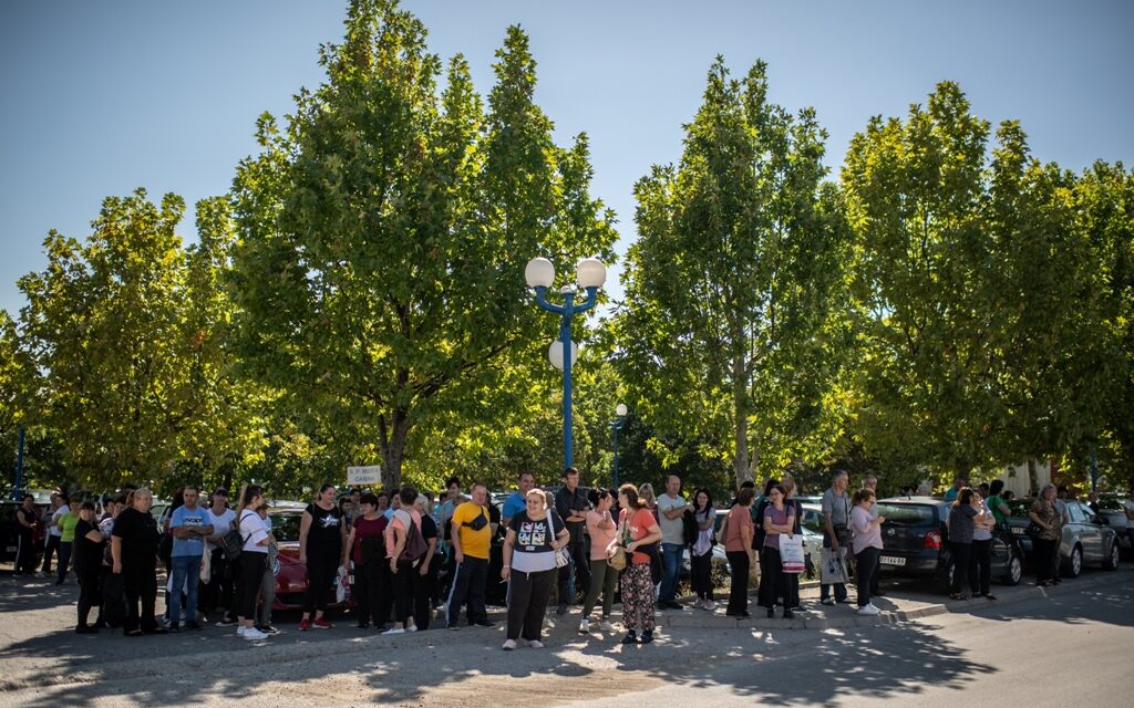 <span class="entry-title-primary">„Ha melegük van, vetkőzzenek bugyira!”</span> <span class="entry-subtitle">Pengeélen táncolás, harc a tömeggyártással – Már azzal is megelégszenek a varrodai alkalmazottak, ha időben érkezik a minimálbér (2. rész)</span>