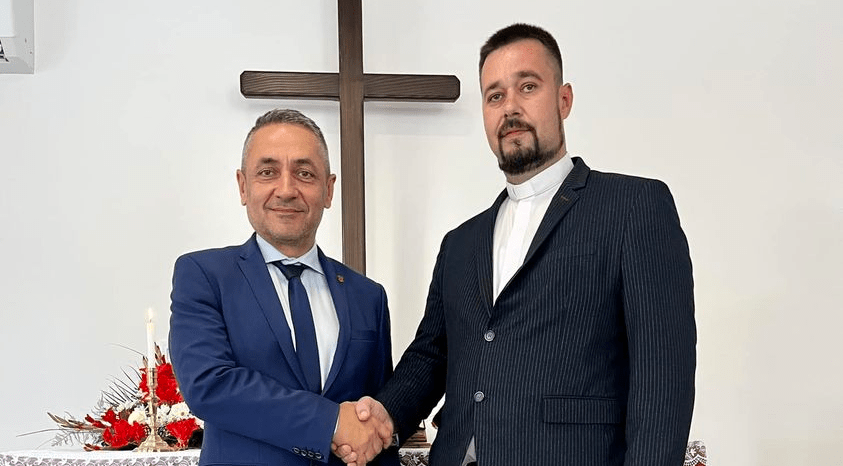 „A vajdasági intézmények támogatásával a szülőföldön történő boldogulást segítjük”