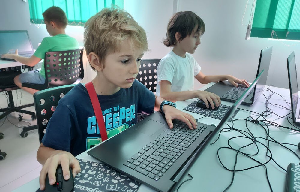 Az intelligencia és a műveltség szentélye a szabadkai TH!NK Oktatási Központ!