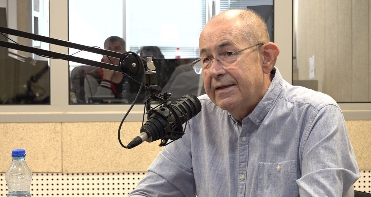 Pásztor: Vučićnak üzentek a rongálók