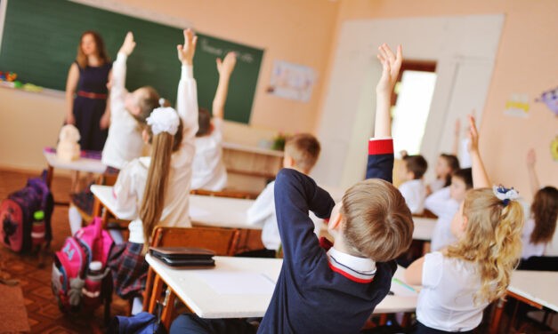 Petíció indult az oktatási szakszervezetek felülvizsgálatára