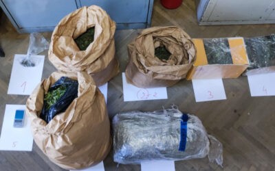 Zsákszámra rejtegette a drogot az újvidéki páros (Fotó)