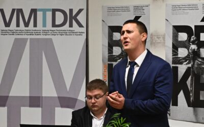 A Kristálygömb díj idén Kiss Tamás operaénekesé A VMTDK 2023. évi Kristálygömb Díját november 25-én adják át