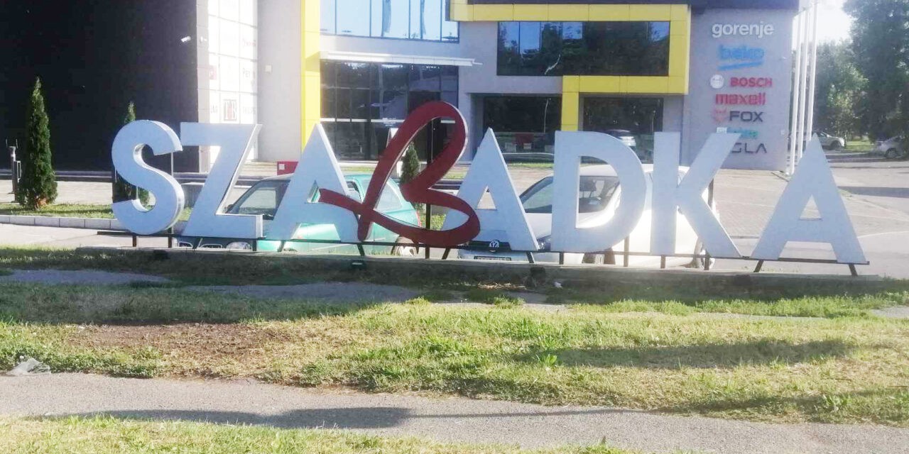 Nemzeti színű parasztvakítás