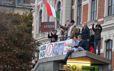 Orbán nélkül, ellenzéki tüntetéssel ünnepel Budapest A hivatalos programok a minimumra korlátozódnak