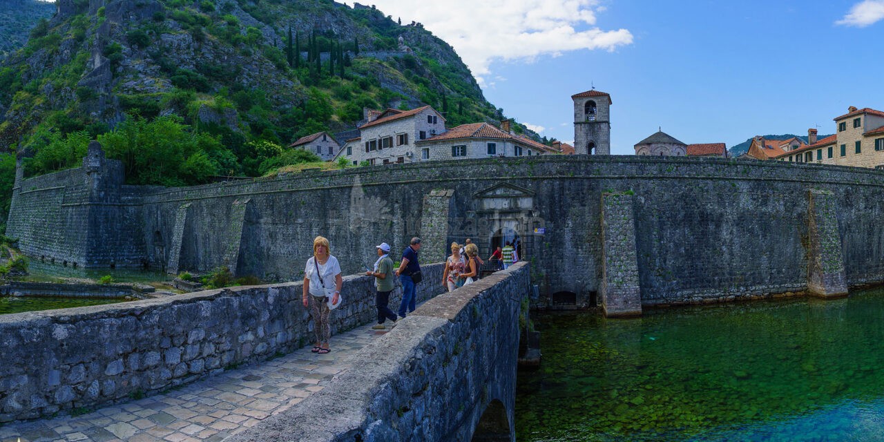 Ezentúl fizetni kell majd a kotori vár látogatásáért