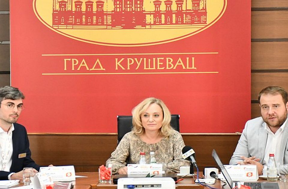 Újabb haladó polgármester adta be lemondását