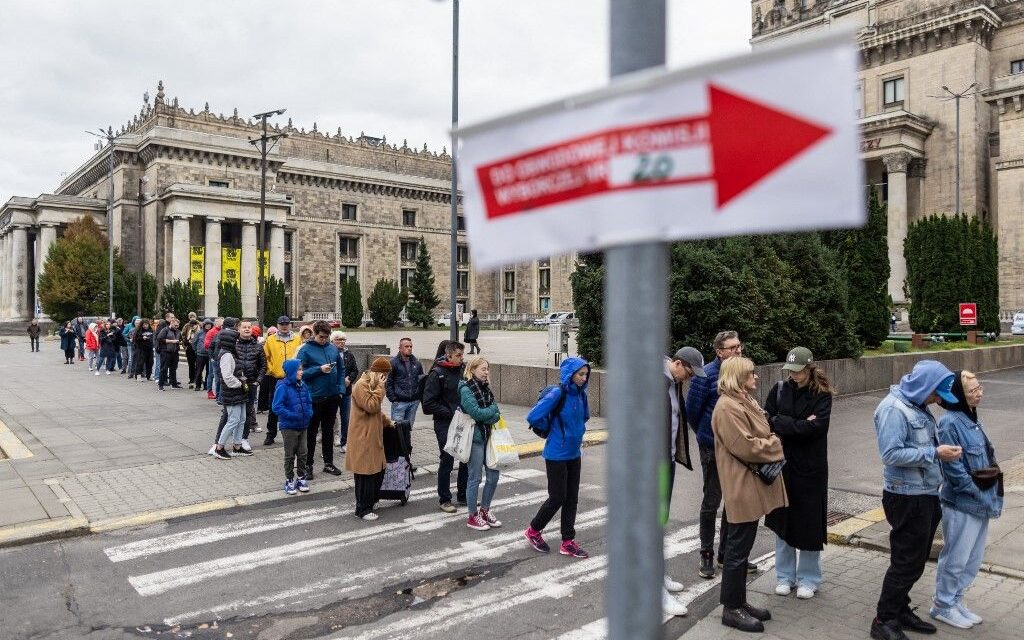 A fiatalok és nők buktatták meg a lengyel kormánypártot