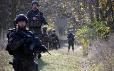 Több mint hétszáz migránst találtak a rendőrök csütörtökön