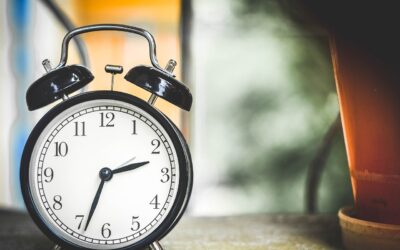 Vasárnap óraátállítás!